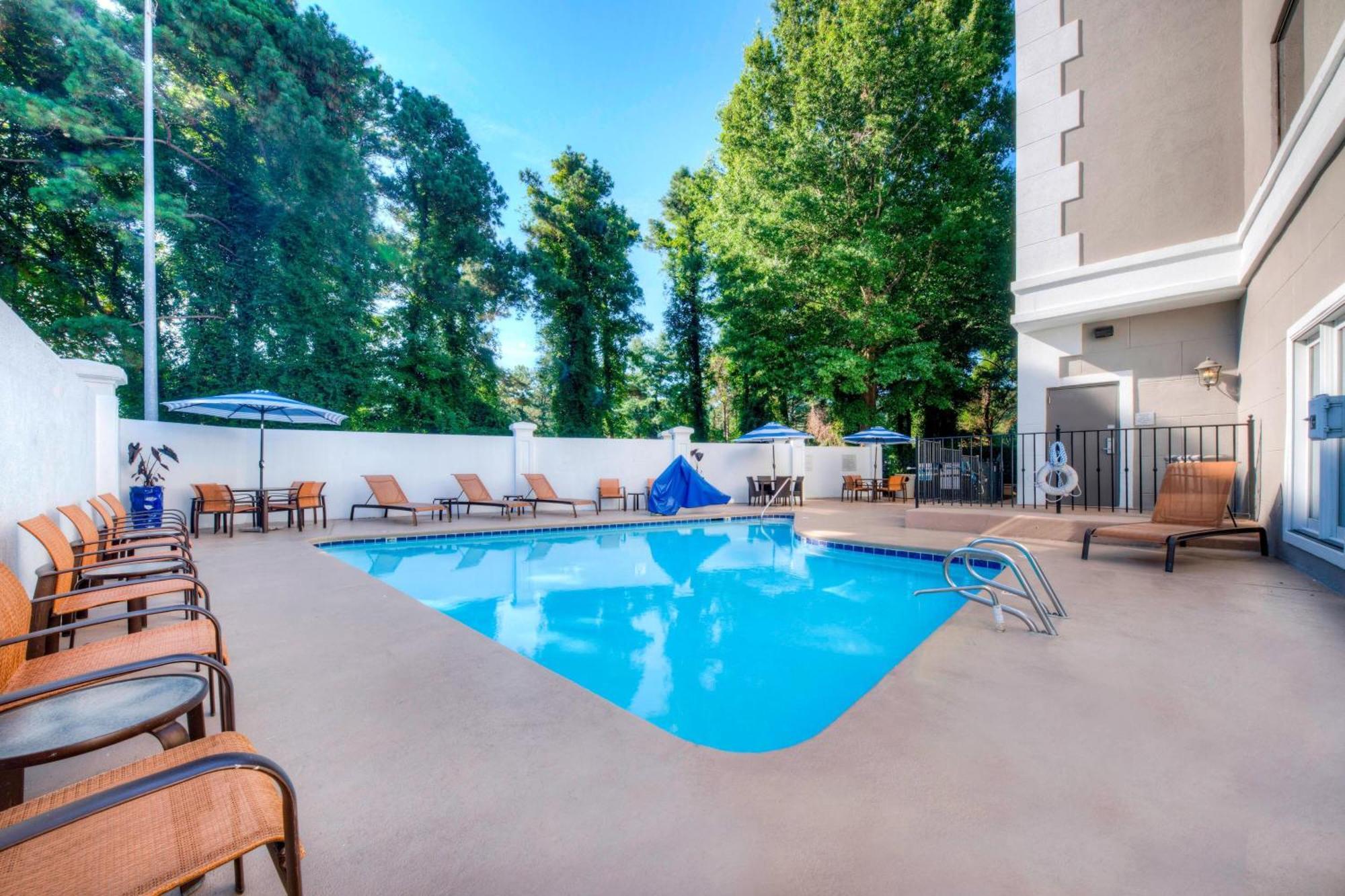 Courtyard Raleigh Crabtree Valley מראה חיצוני תמונה