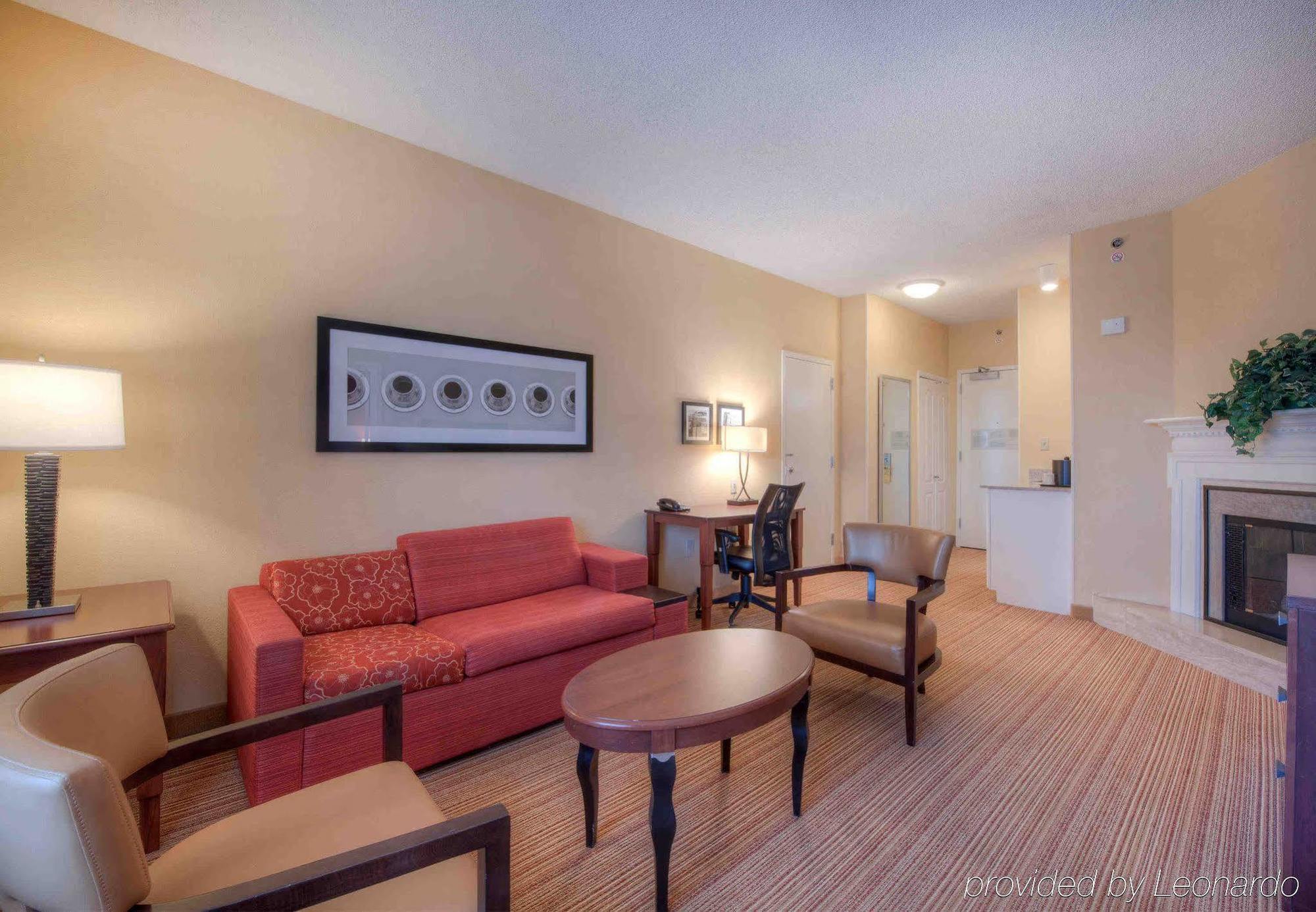 Courtyard Raleigh Crabtree Valley מראה חיצוני תמונה
