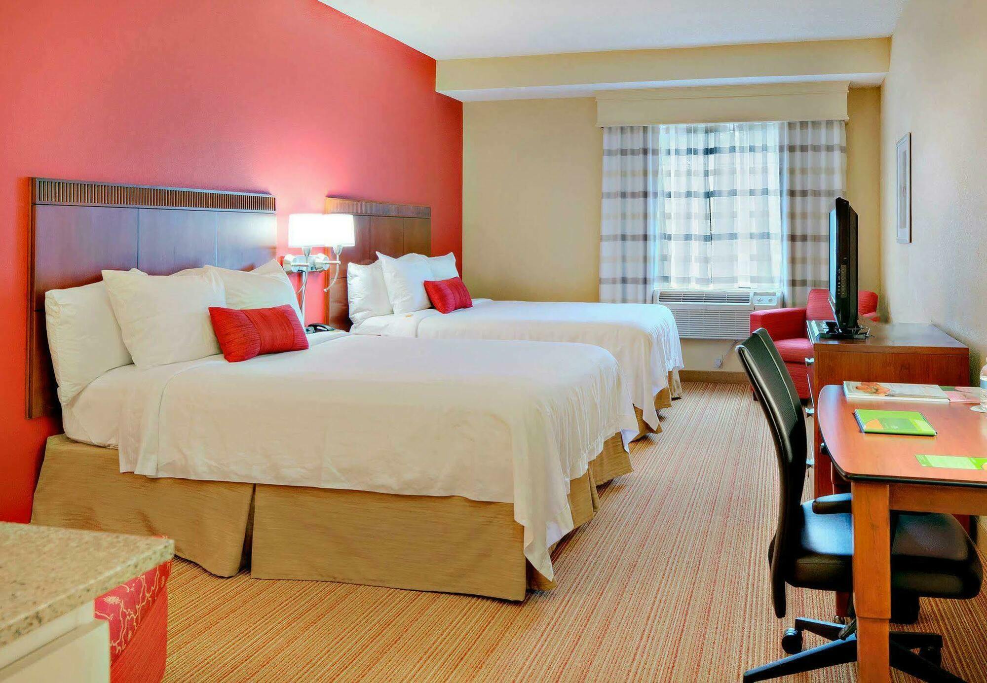 Courtyard Raleigh Crabtree Valley מראה חיצוני תמונה